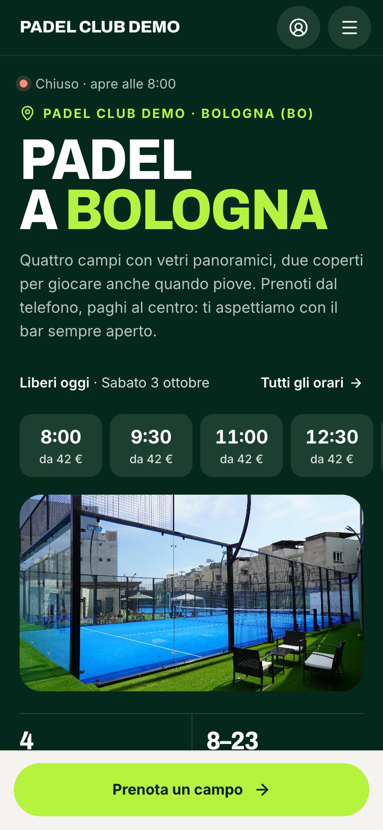 La pagina iniziale del sito di un centro, sul telefono